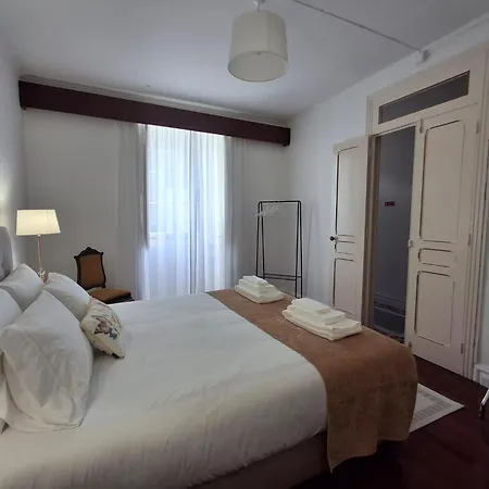 Grandparents' House * 蓬塔德尔加达