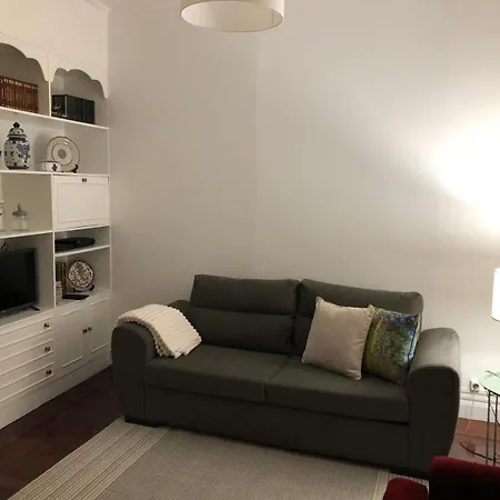 Grandparents' House * 蓬塔德尔加达