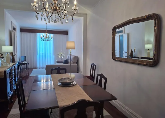 度假居 Grandparents' House *