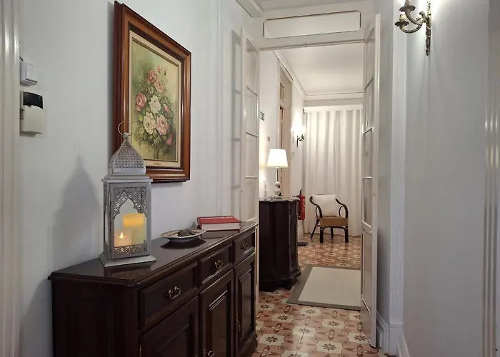 Grandparents' House * 蓬塔德尔加达